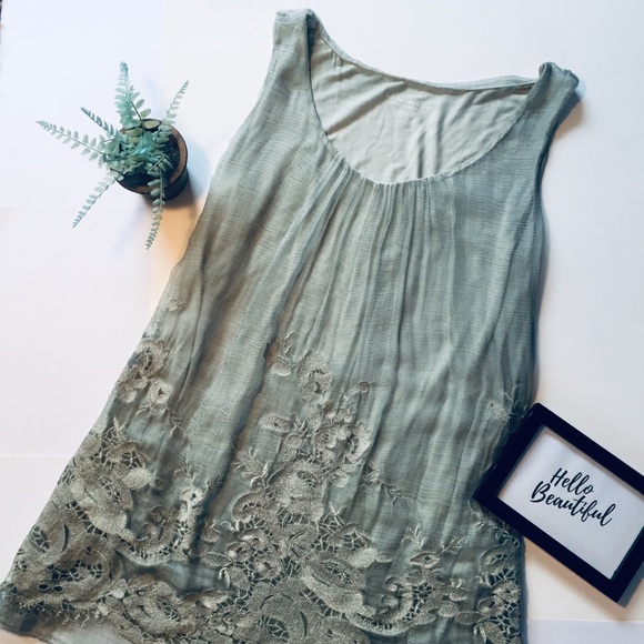 Soft Surroundings Tops - 💝 Soft Surroundings Silver Top